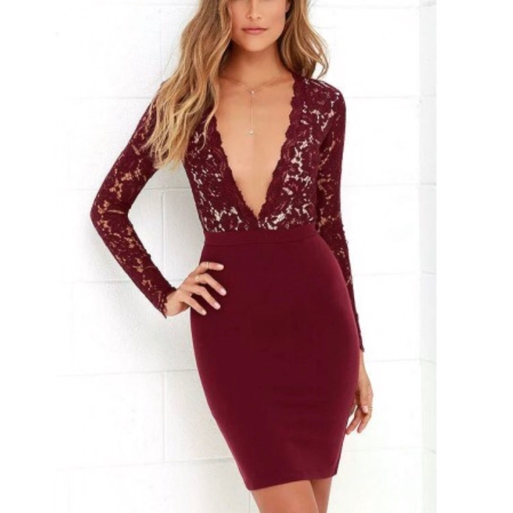 Lulu’s long sleeve, lace, midi dress.